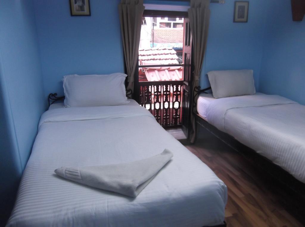 Kathmandu Boutique Hotel Стая снимка
